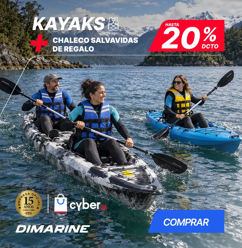 Personas andando en kayak en el sur de Chile bien equipados
